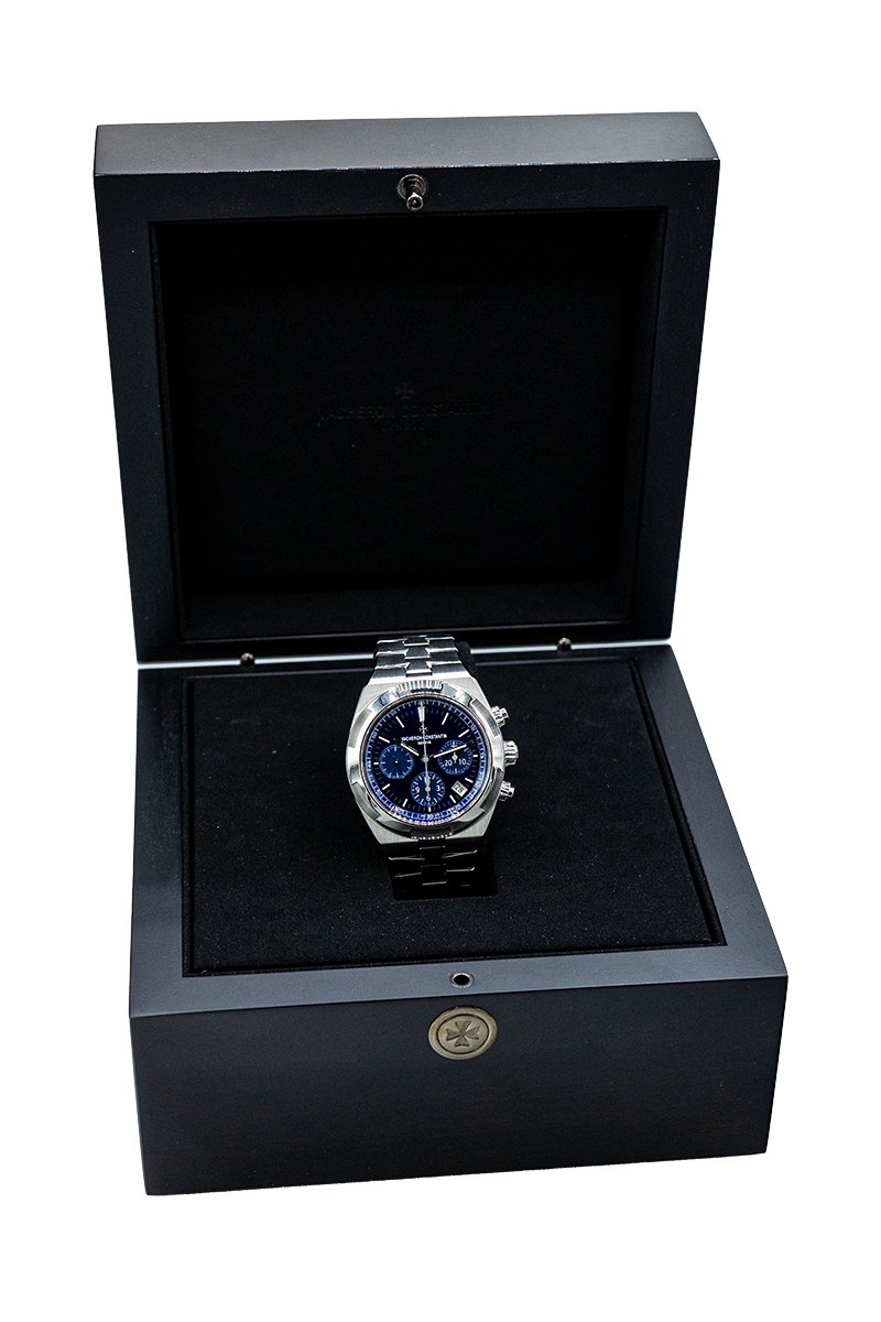 Overseas Chronograph (3 / 4)