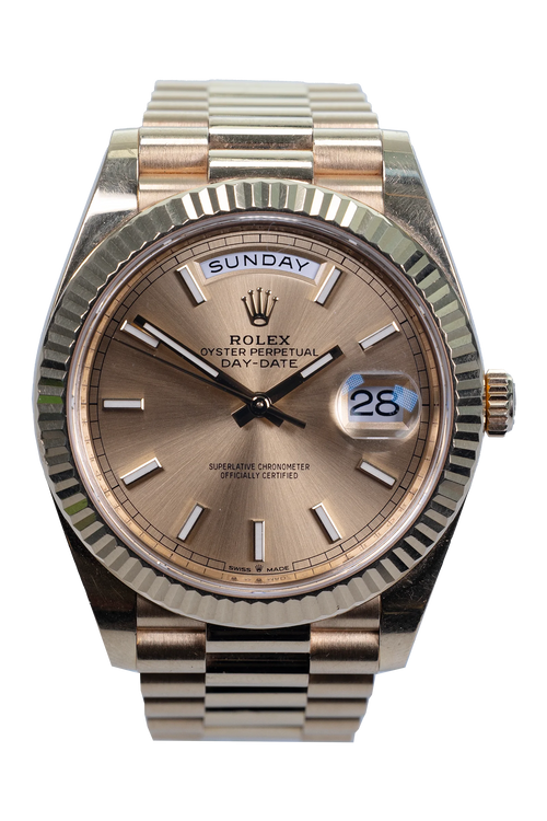 Rolex Day-Date 40 Ref. 228238 — champagnerfarbenes Zifferblatt, Gelbgold, President-Band