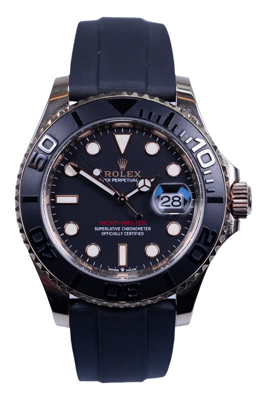 Rolex Yachtmaster 40 Ref. 126655 — schwarzes Zifferblatt, Rosegoldgehäuse, Kautschukband Rolex Yachtmaster 40 Ref. 126655