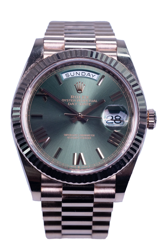 Rolex Day-Date 40 Ref. 228235 — grünes Zifferblatt, Rosegold-Gehäuse und President-Band Rolex Day-Date 40 Ref. 228235