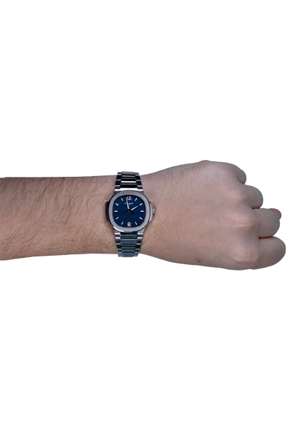 Patek Philippe Lady Nautilus Ref. 7118/1A-001 Patek Philippe Lady Nautilus Ref. 7118/1A-001